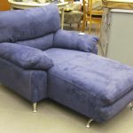 701 4271 COUCH